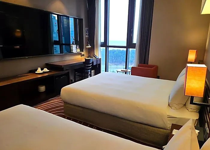 Louis Hamilton Haeundae 3*